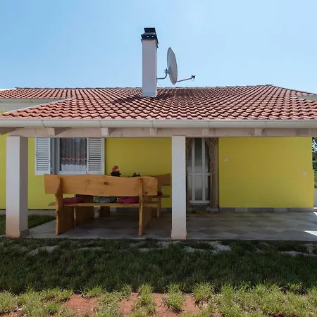 Tatil Evi Kuca Za Odmor Dean Pavicini