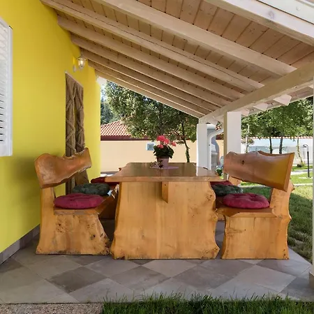 Kuca Za Odmor Dean Tatil Evi Pavicini